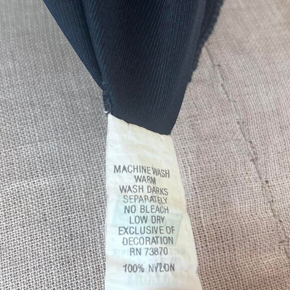 Vintage Lingerie 80s Toscca Black and red Nightie whimsygoth - Picture 8 of 8